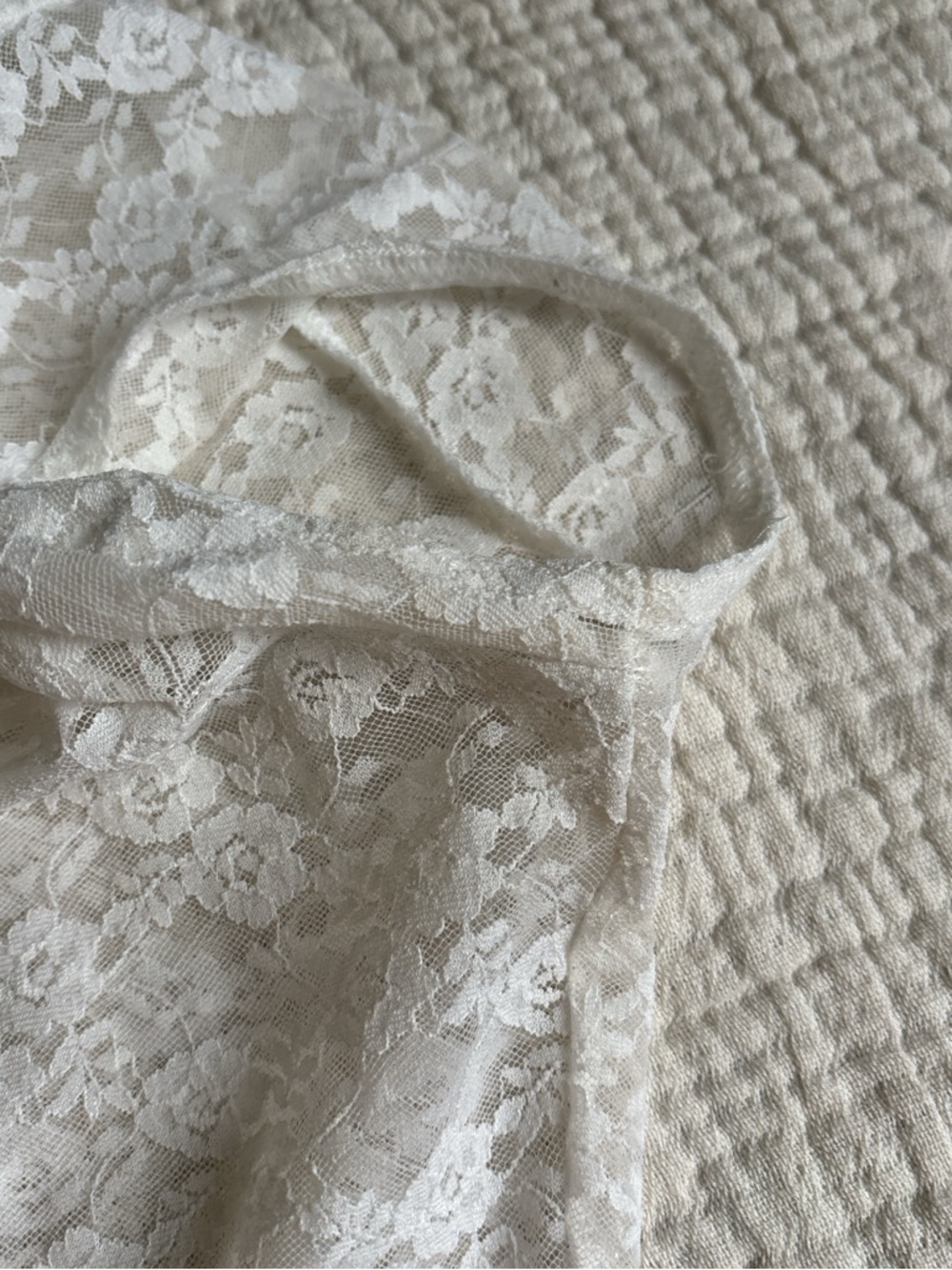 brandy melville white lace tee ˖𓍢ִ໋❀ - Picture 7 of 7